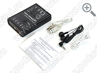 Изменитель голоса Bluetooth Voice Changer - в руке